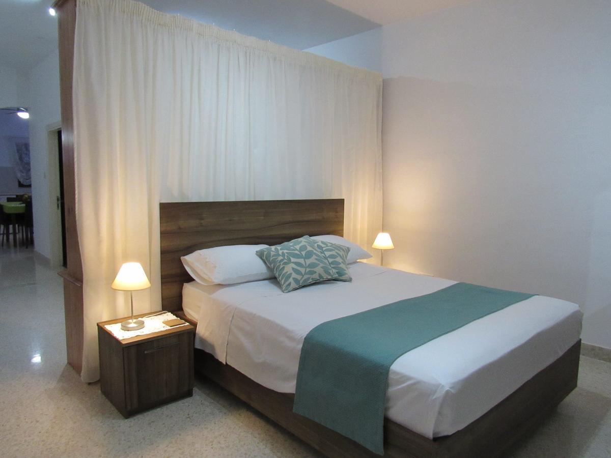 Central Studio Apartment Santa Vennera Luaran gambar